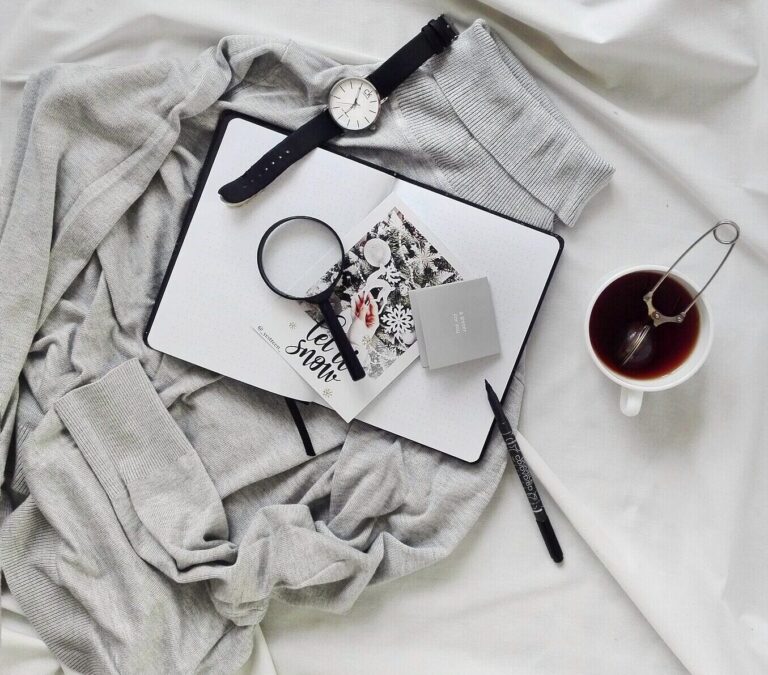 Strategies for Simplifying Your Morning Routine: How Preparing the Night Before Changed My Mornings